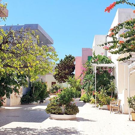 Evina Rooms & Suites Kokkini Hani エクステリア 写真