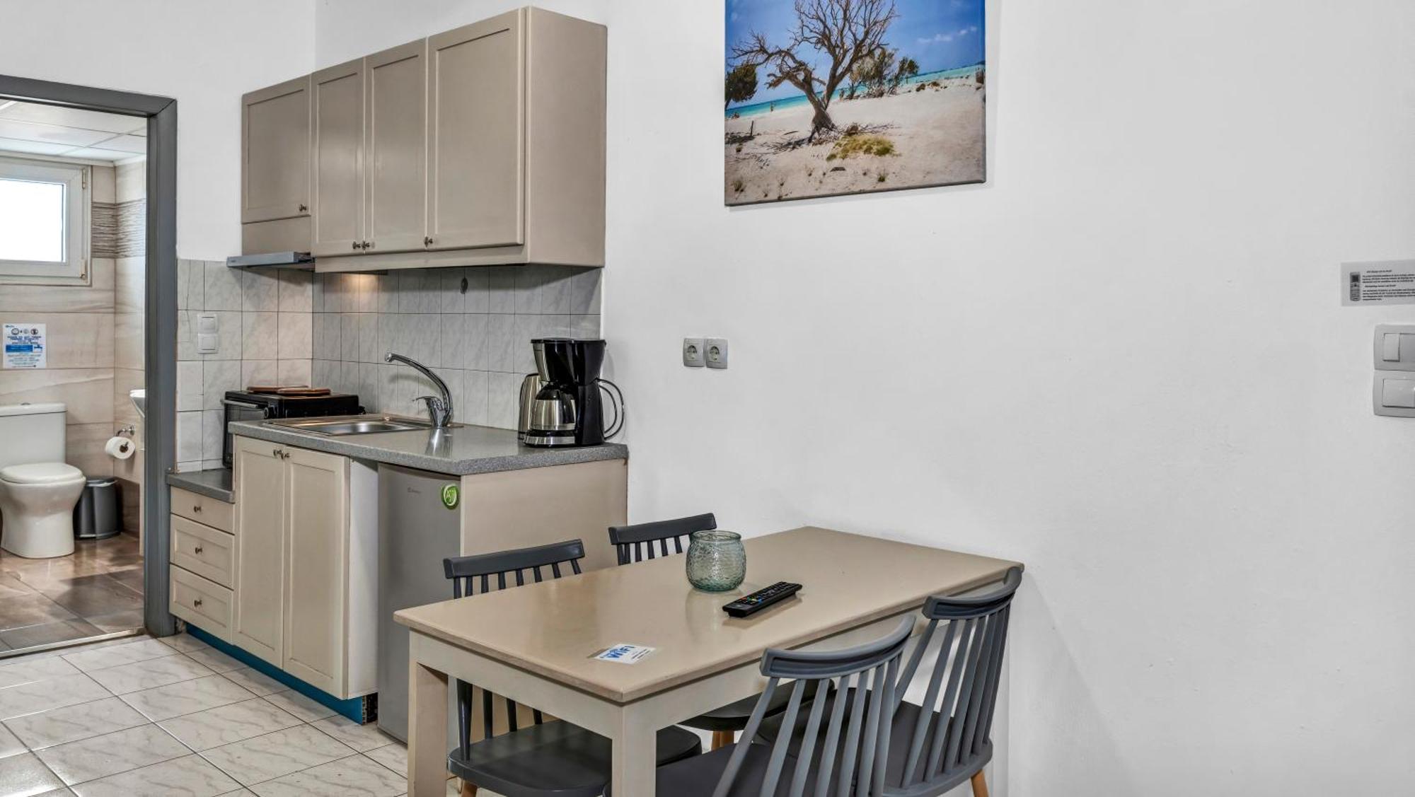 Evina Rooms & Suites Kokkini Hani エクステリア 写真